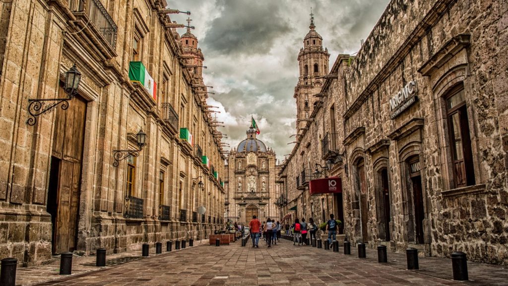 Street scene in Mexico City